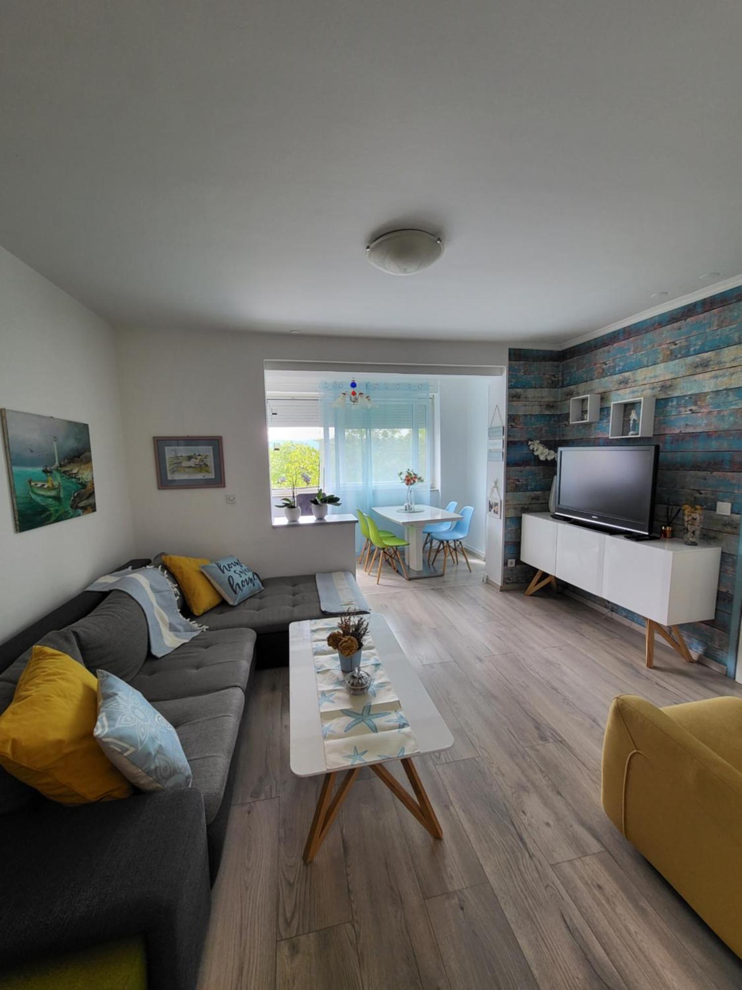 Gabriel Apartment